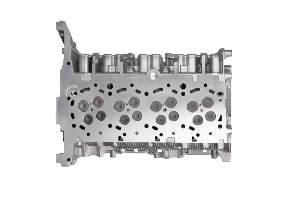 Ford Mazda Cylinder Head semi assembly P4AT (without cam and rockers)