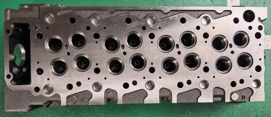 Mitsubishi 4M50T Cylinder head bare 