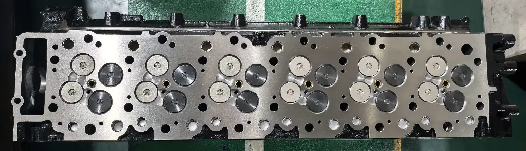 Isuzu 6HK1 SEMI-ASSY cylinder head 10.16 hole spacing