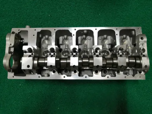 [17VWT5] Volkswagen Transporter T5 2.5L cylinder head assembly 908712 908812 908912
